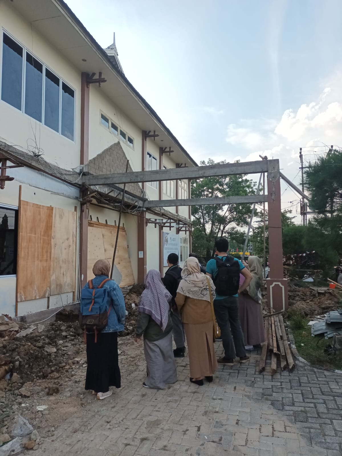 Balmon - Dokumentasi Proyek
